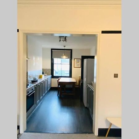 Beautiful First Floor Apartment In St Leonards Экстерьер фото
